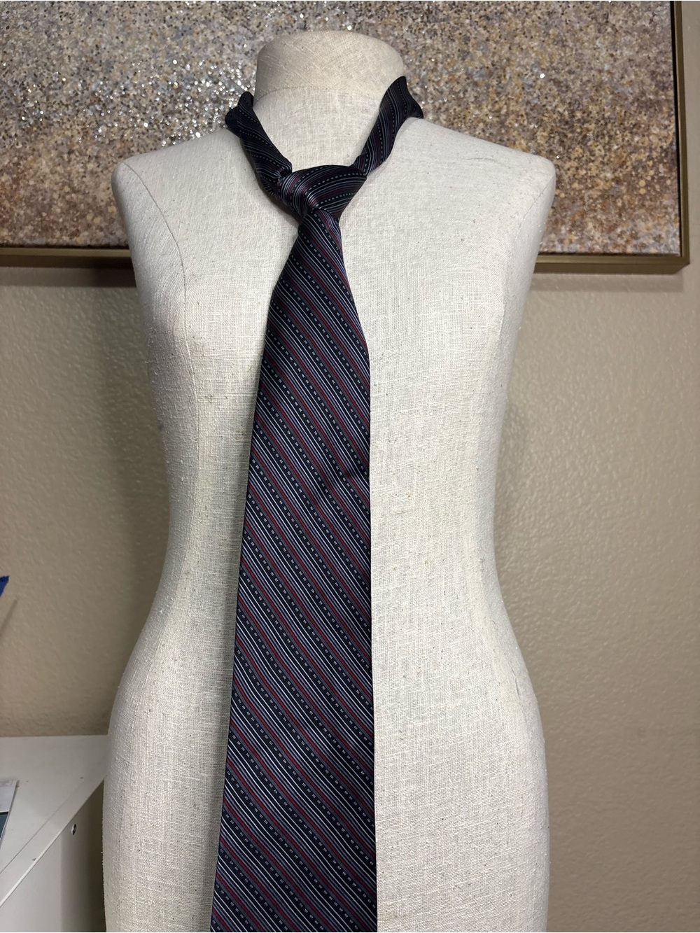 Perry Ellis Portfolio Men’s Silk Blend Striped Tie Black Red Gray Business